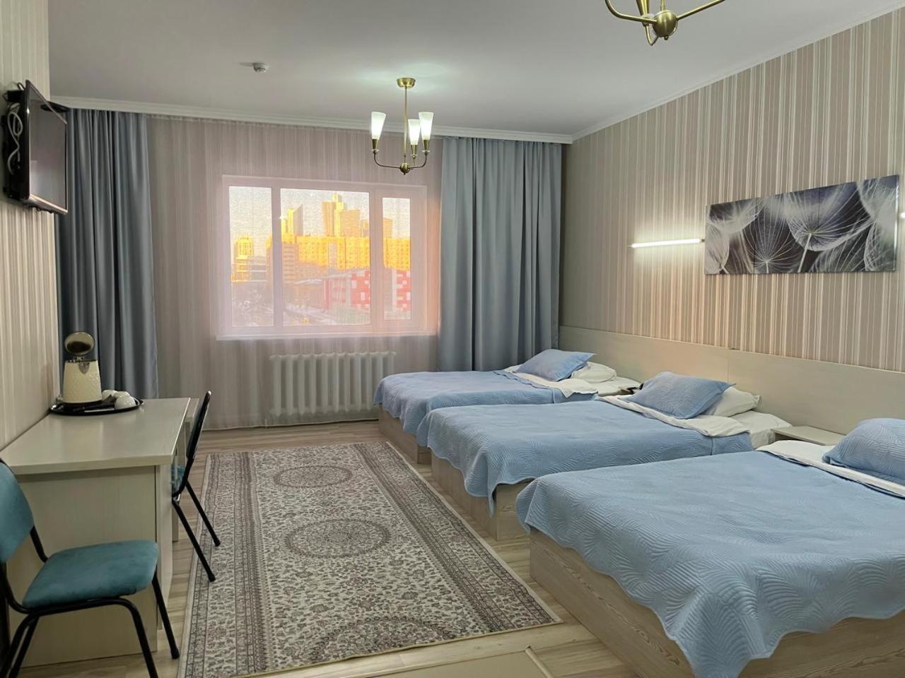 Union Plaza Hotel Астана Екстериор снимка