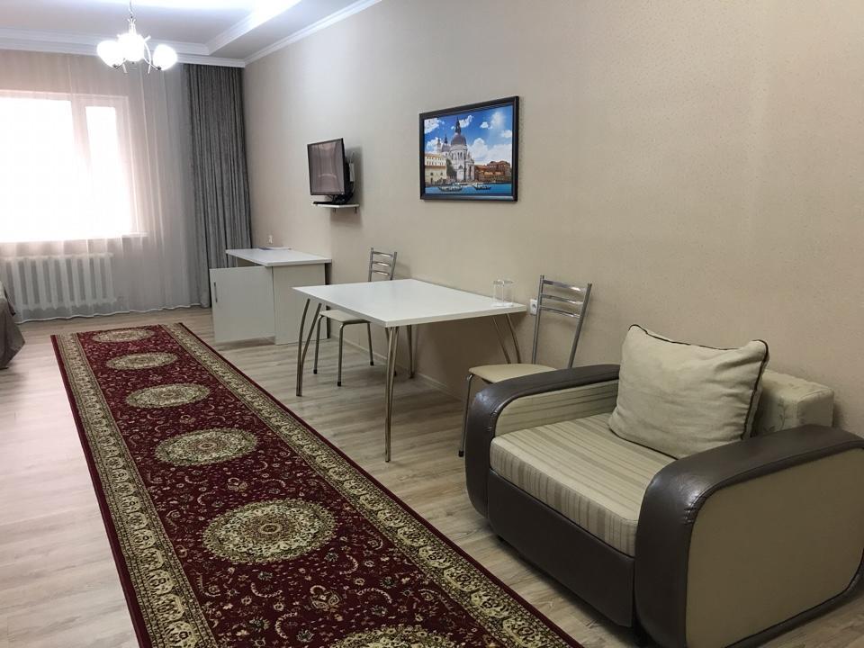 Union Plaza Hotel Астана Екстериор снимка